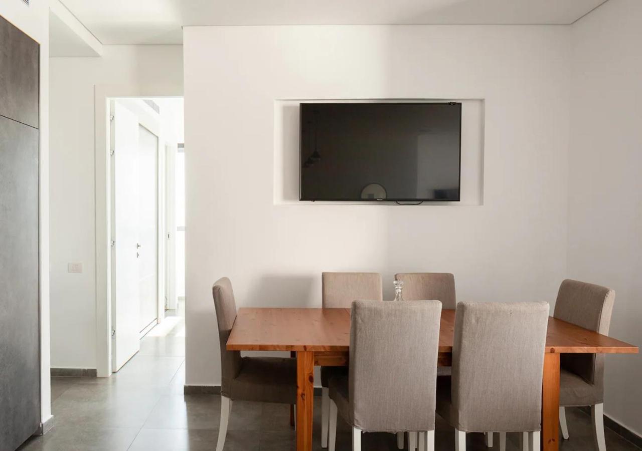Oַ&O Group- Luxury Penthouse Jacuzzi Sea 36 Floor Apartment บัตยัม ภายนอก รูปภาพ