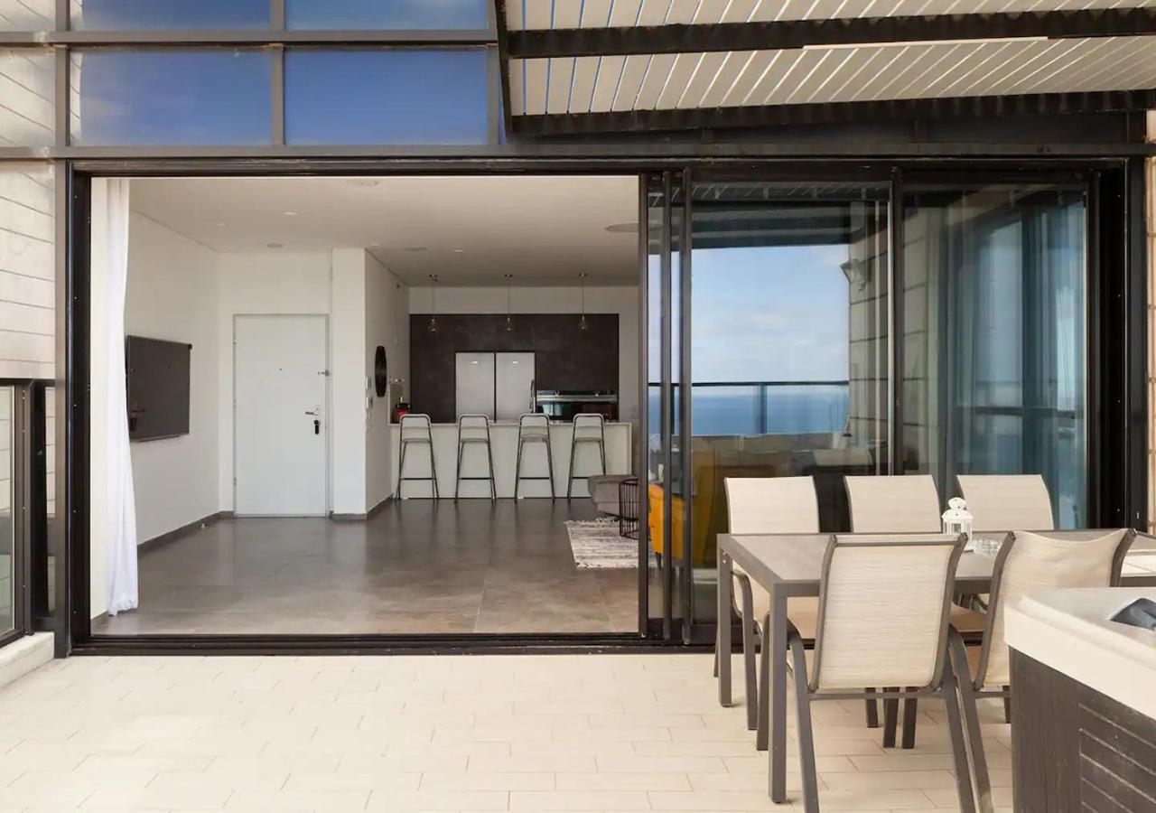 Oַ&O Group- Luxury Penthouse Jacuzzi Sea 36 Floor Apartment บัตยัม ภายนอก รูปภาพ